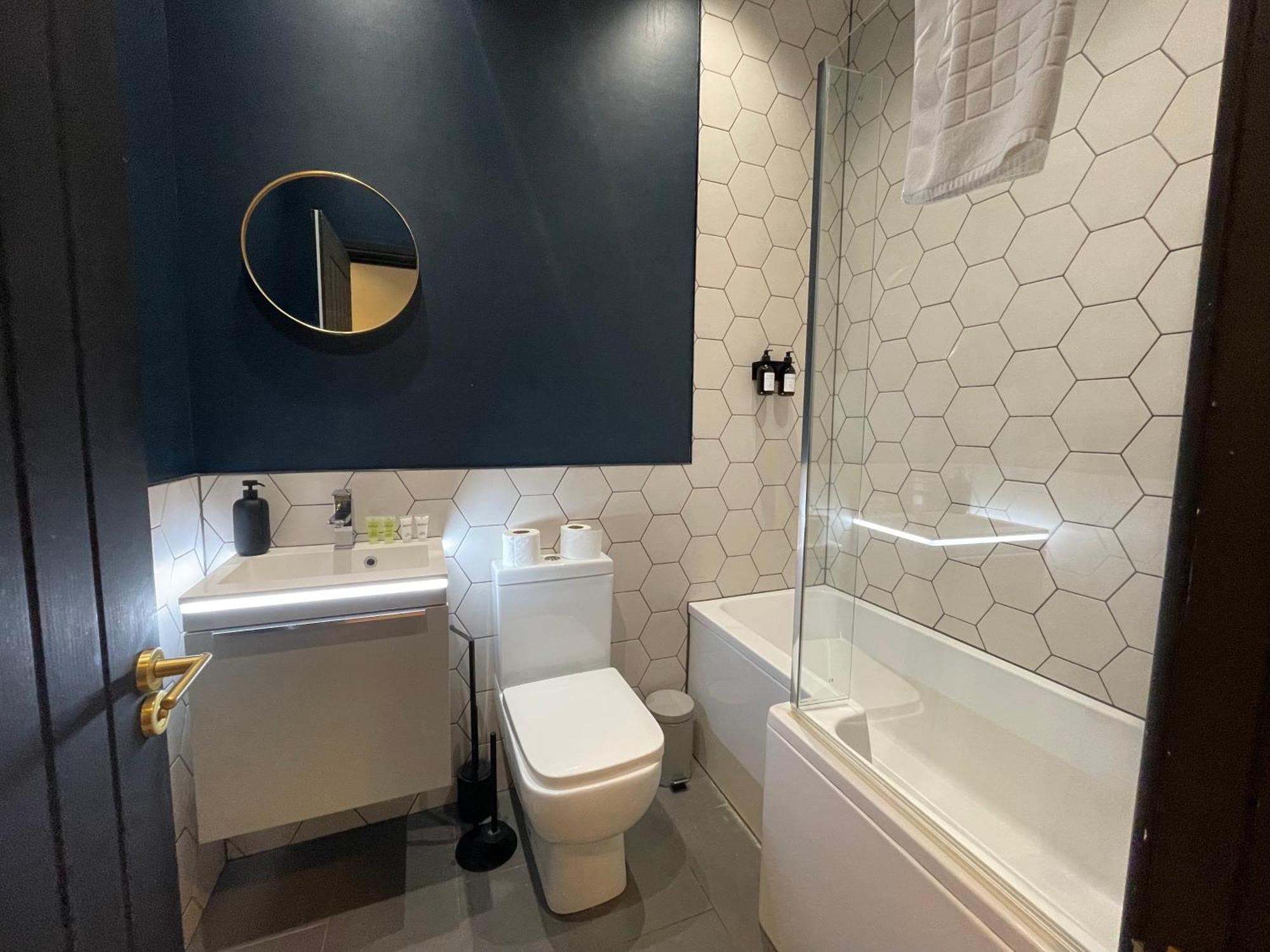 Pillow Menu! 1 Bed Garden Flat Finsbury Park London Exterior photo